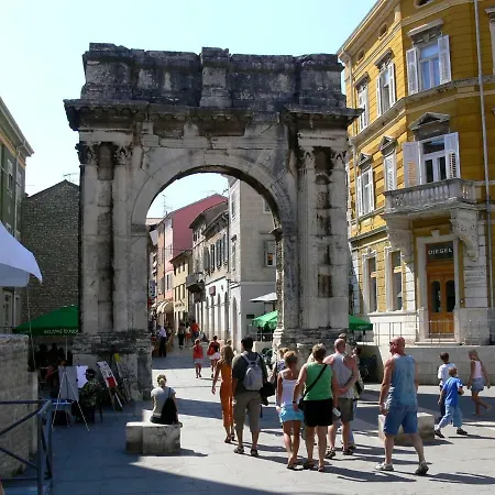 Apartman Centar Old Town, With Free Private Parking *