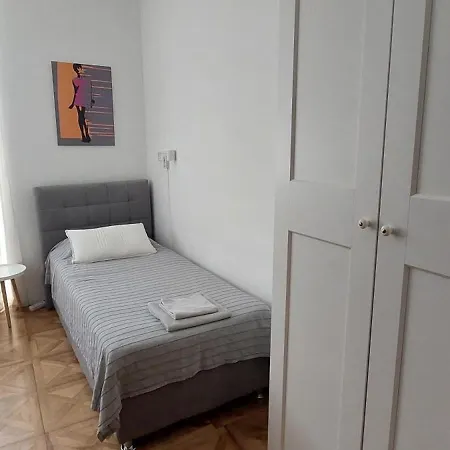 Centar Old Town, With Free Private Parking * Пула