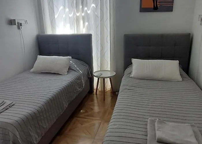 Centar Old Town, With Free Private Parking *